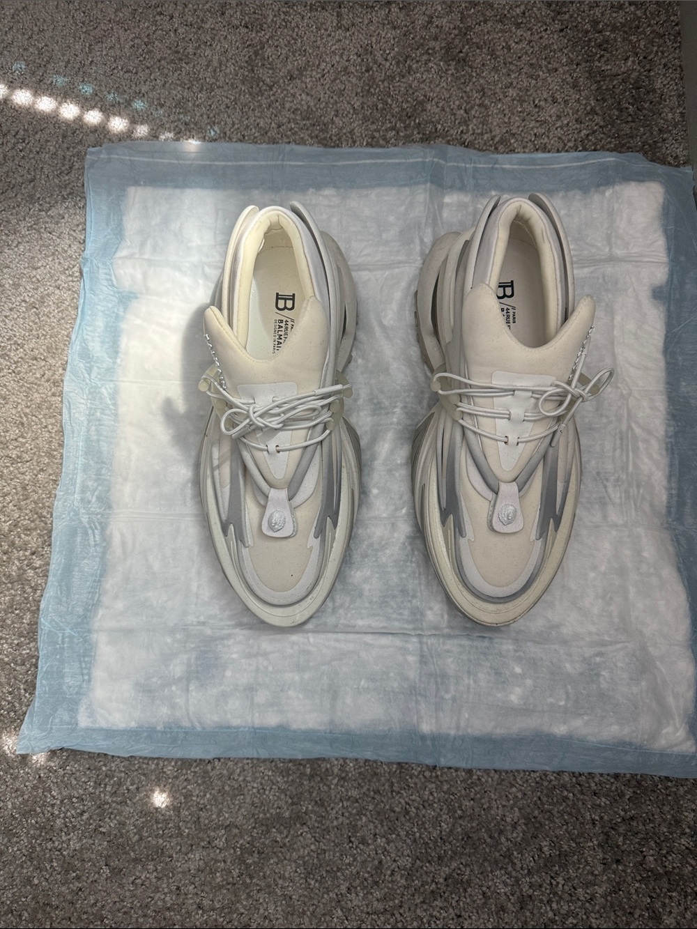 Balmain Paris unicorn Sneakers-white size 45